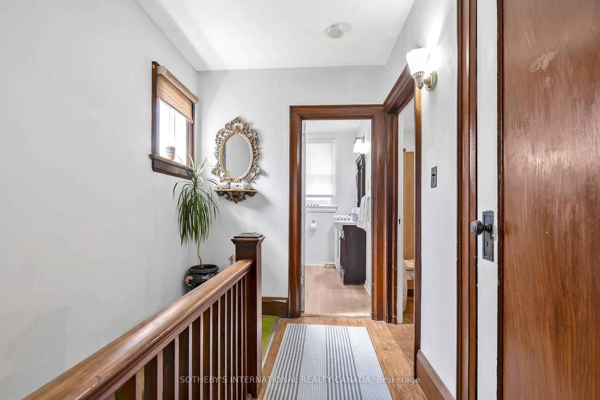 Photo 14 of 36 Hadley Road, Toronto, Mount Pleasant East — HOMEH