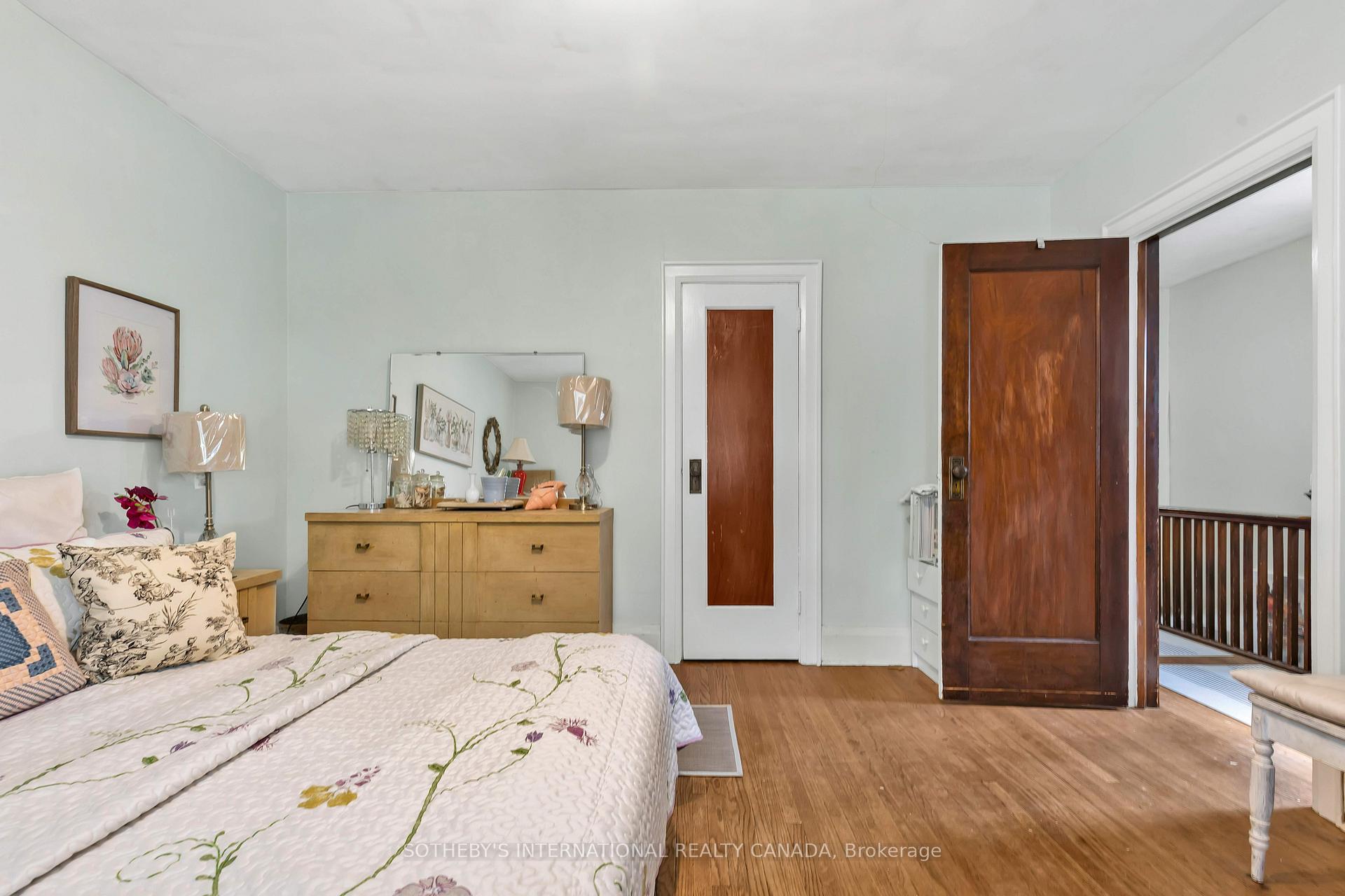 Photo 23 of 36 Hadley Road, Toronto, Mount Pleasant East — HOMEH