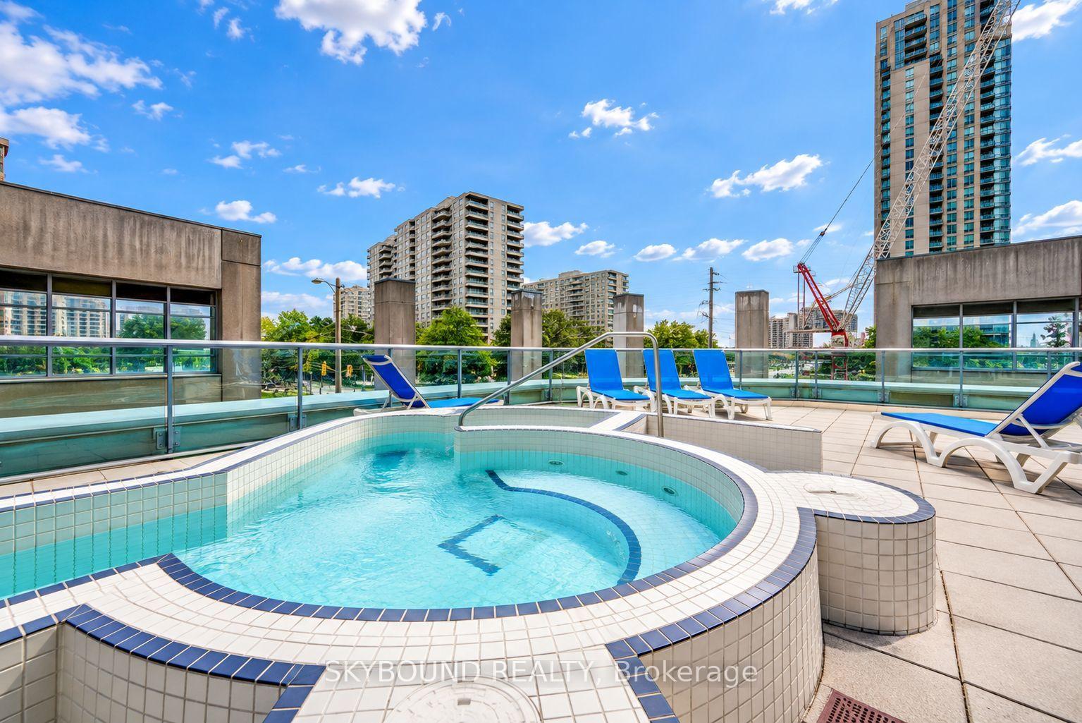 Photo 16 of Unit 1702, 33 Elm Drive W, Mississauga, City Centre — HOMEH