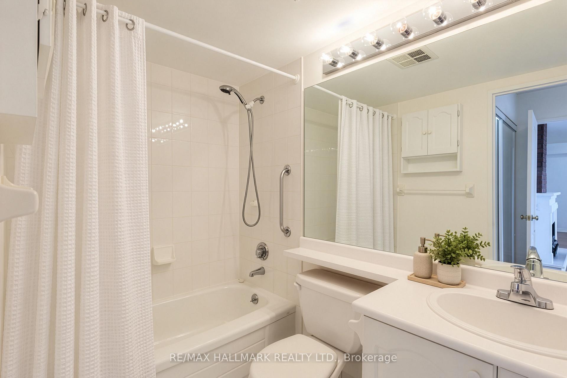 Photo 14 of Unit 978, 1 Greystone Walk Drive, Scarborough, Kennedy Park — HOMEH