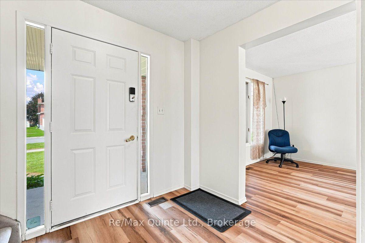 Photo 5 of 281 College Street W, Belleville, Belleville Ward — HOMEH
