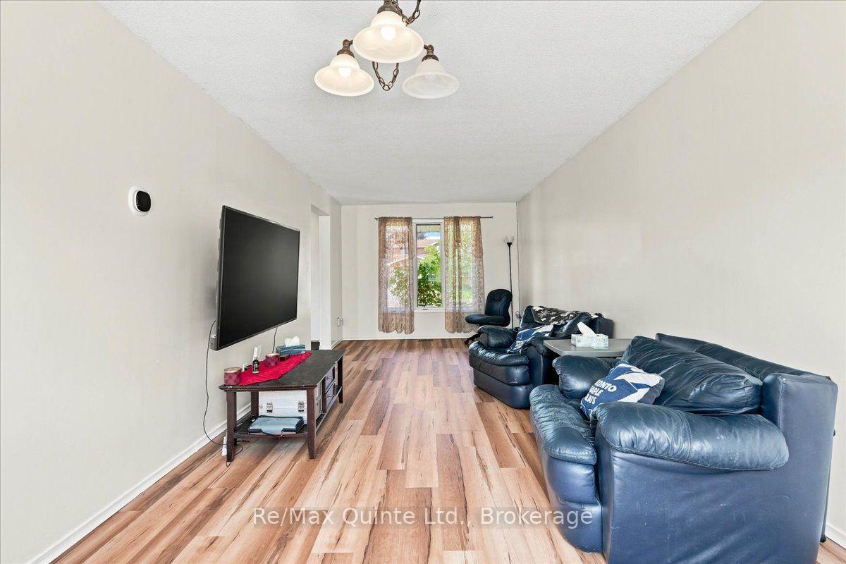 Photo 8 of 281 College Street W, Belleville, Belleville Ward — HOMEH