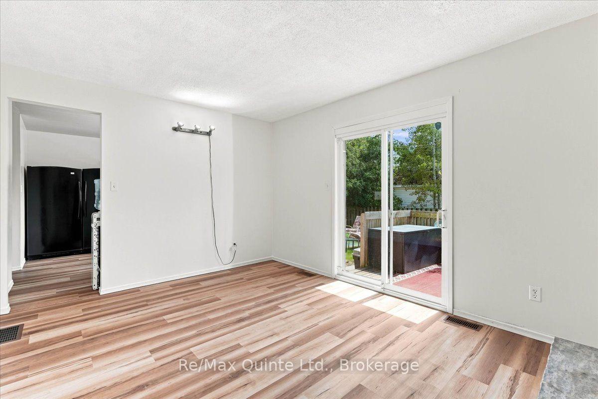 Photo 13 of 281 College Street W, Belleville, Belleville Ward — HOMEH