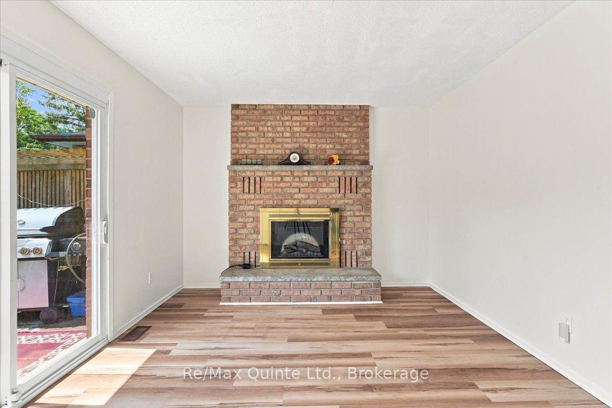 Photo 14 of 281 College Street W, Belleville, Belleville Ward — HOMEH