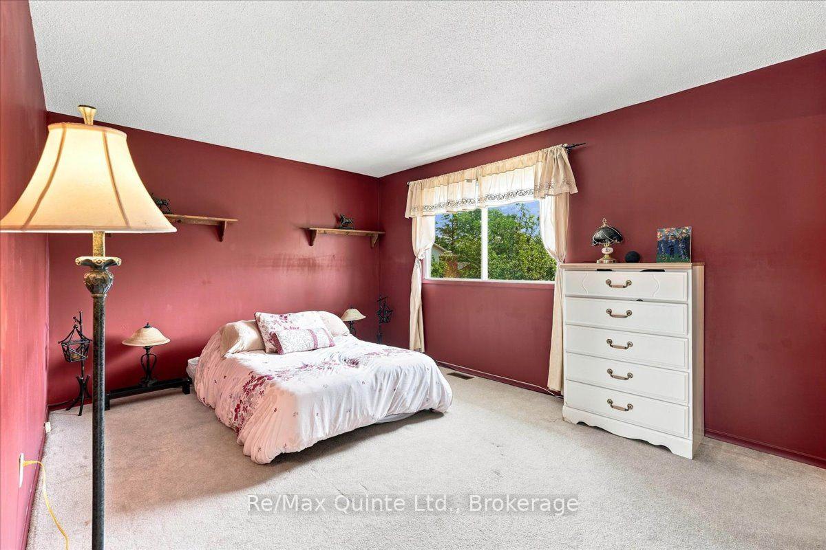 Photo 17 of 281 College Street W, Belleville, Belleville Ward — HOMEH