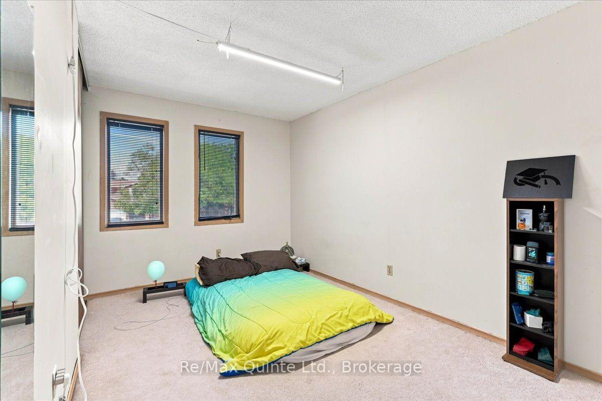 Photo 23 of 281 College Street W, Belleville, Belleville Ward — HOMEH