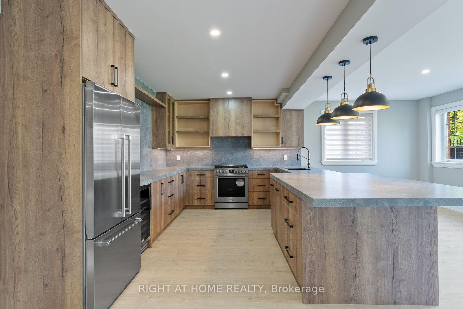 Photo 11 of 10 Riverwood Terrace, Caledon, Bolton East — HOMEH