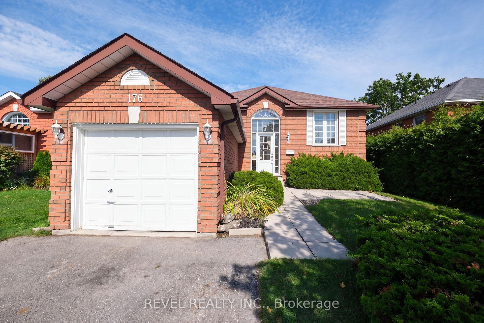 Photo 2 of 176 Towerhill Road, Peterborough, Northcrest Ward 5 — HOMEH