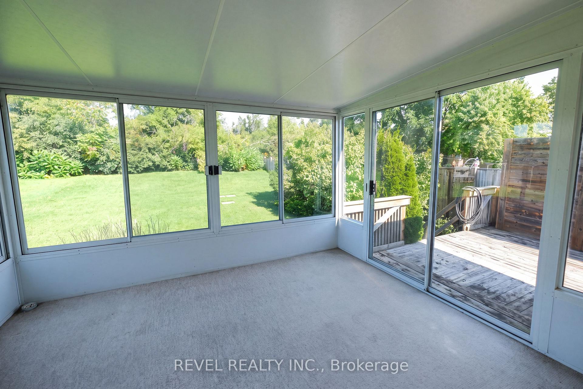 Photo 14 of 176 Towerhill Road, Peterborough, Northcrest Ward 5 — HOMEH