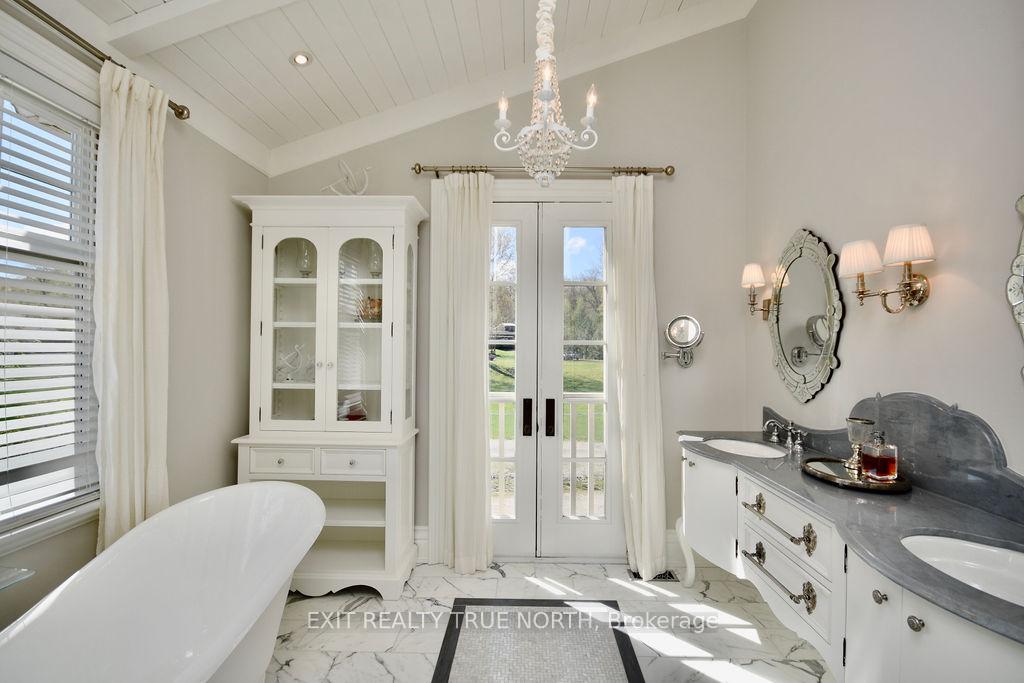 Photo 24 of 3021 Sandy Bend, Springwater, Elmvale — HOMEH