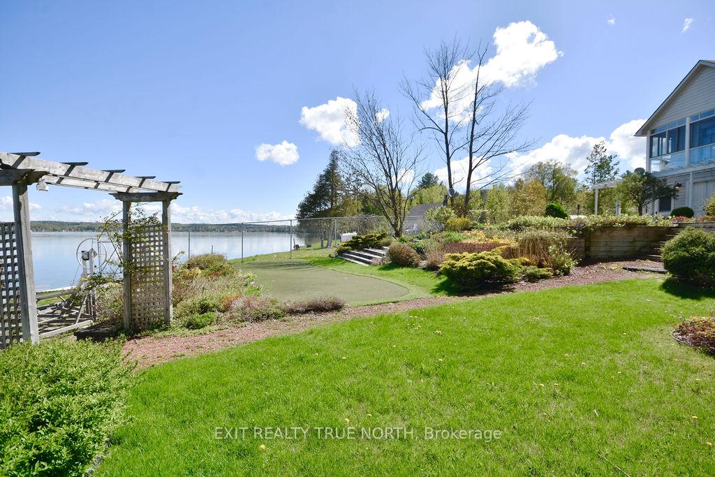 Photo 36 of 3021 Sandy Bend, Springwater, Elmvale — HOMEH