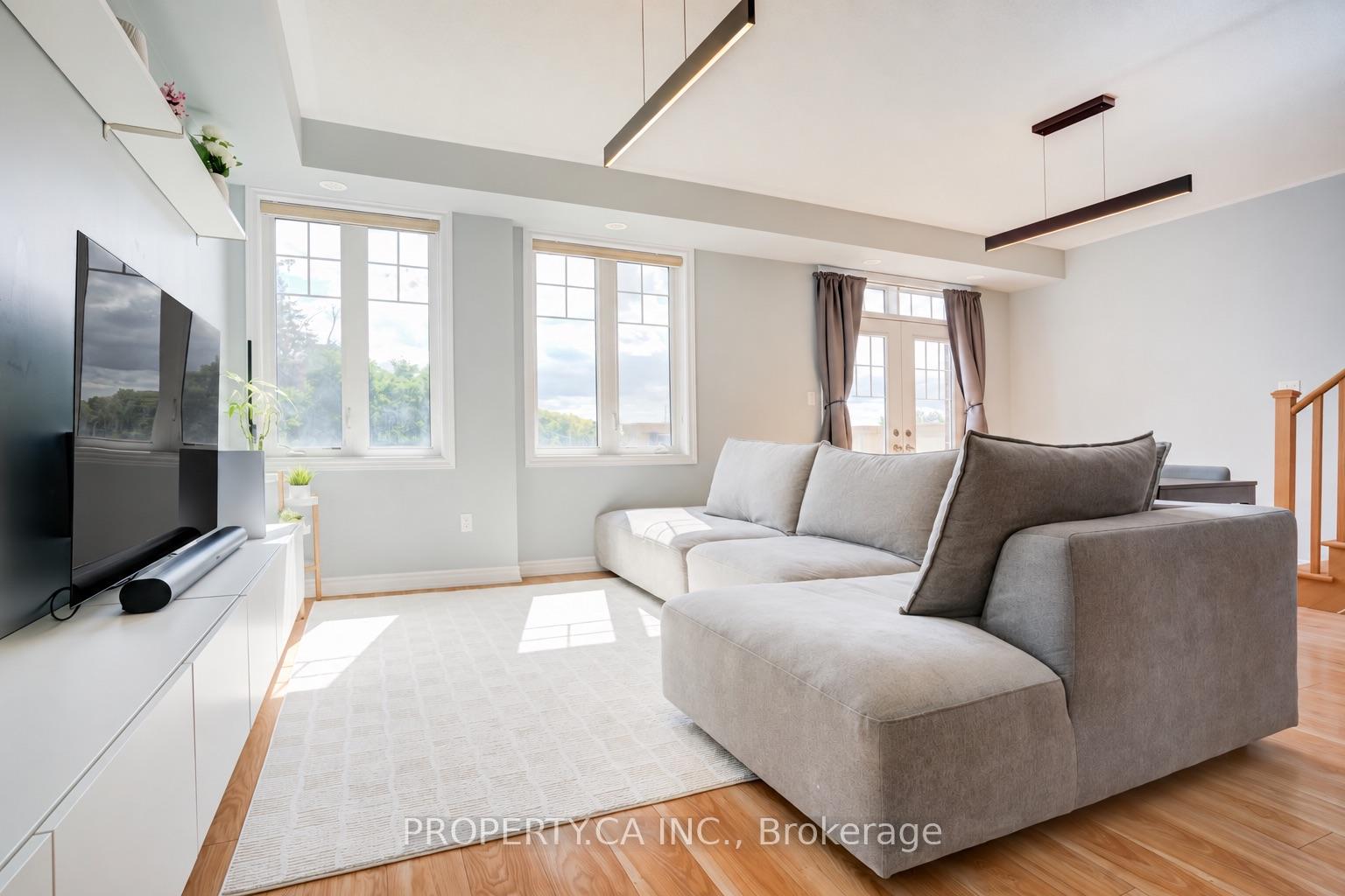 Photo 6 of 478 Arthur Bonner Avenue, Markham, Cornell — HOMEH