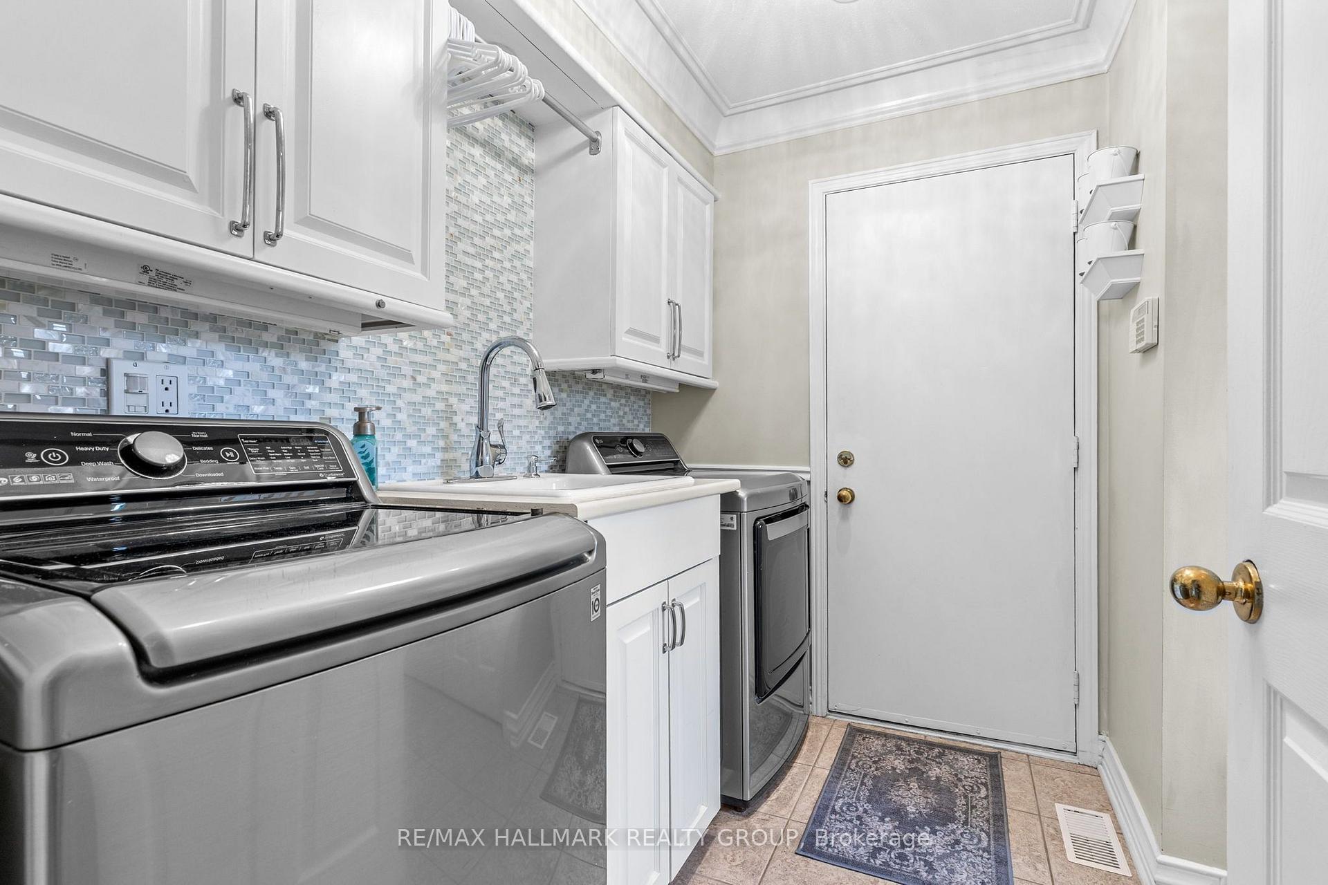 Photo 24 of 1348 Turner Crescent, Ottawa, Bilberry Creek/Queenswood Heights — HOMEH