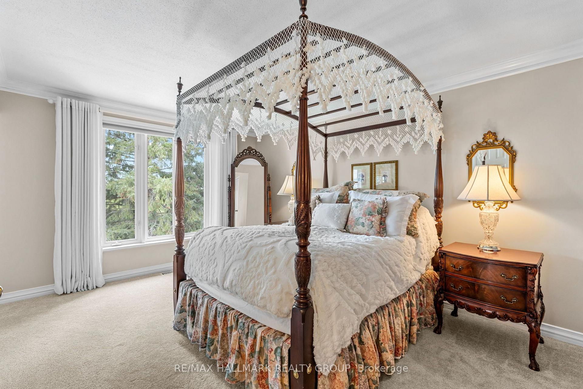 Photo 25 of 1348 Turner Crescent, Ottawa, Bilberry Creek/Queenswood Heights — HOMEH