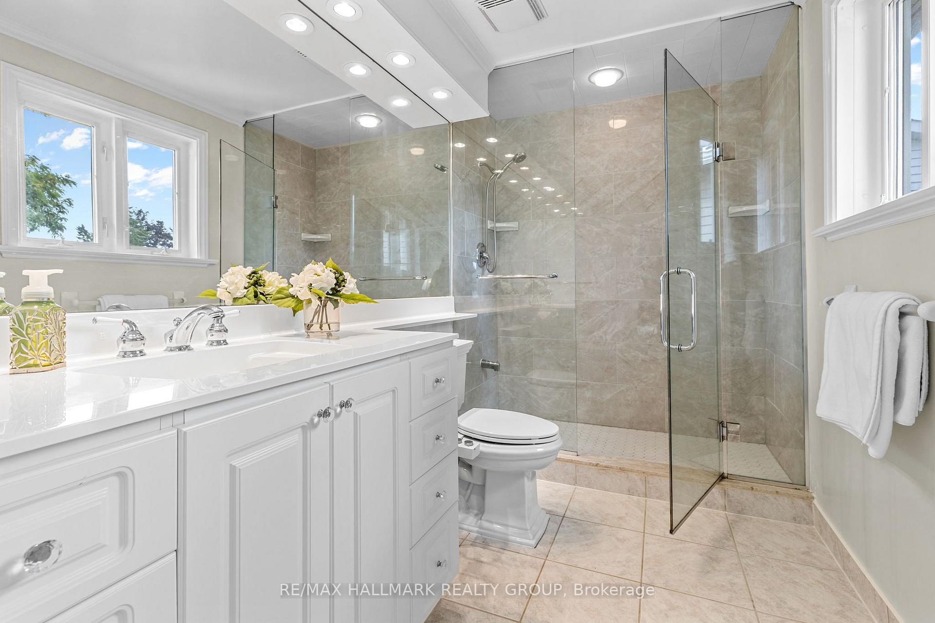Photo 28 of 1348 Turner Crescent, Ottawa, Bilberry Creek/Queenswood Heights — HOMEH