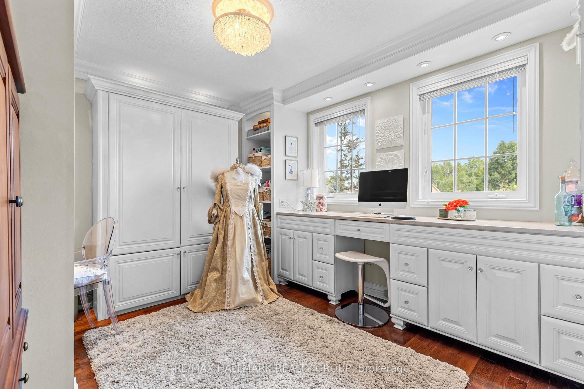 Photo 30 of 1348 Turner Crescent, Ottawa, Bilberry Creek/Queenswood Heights — HOMEH