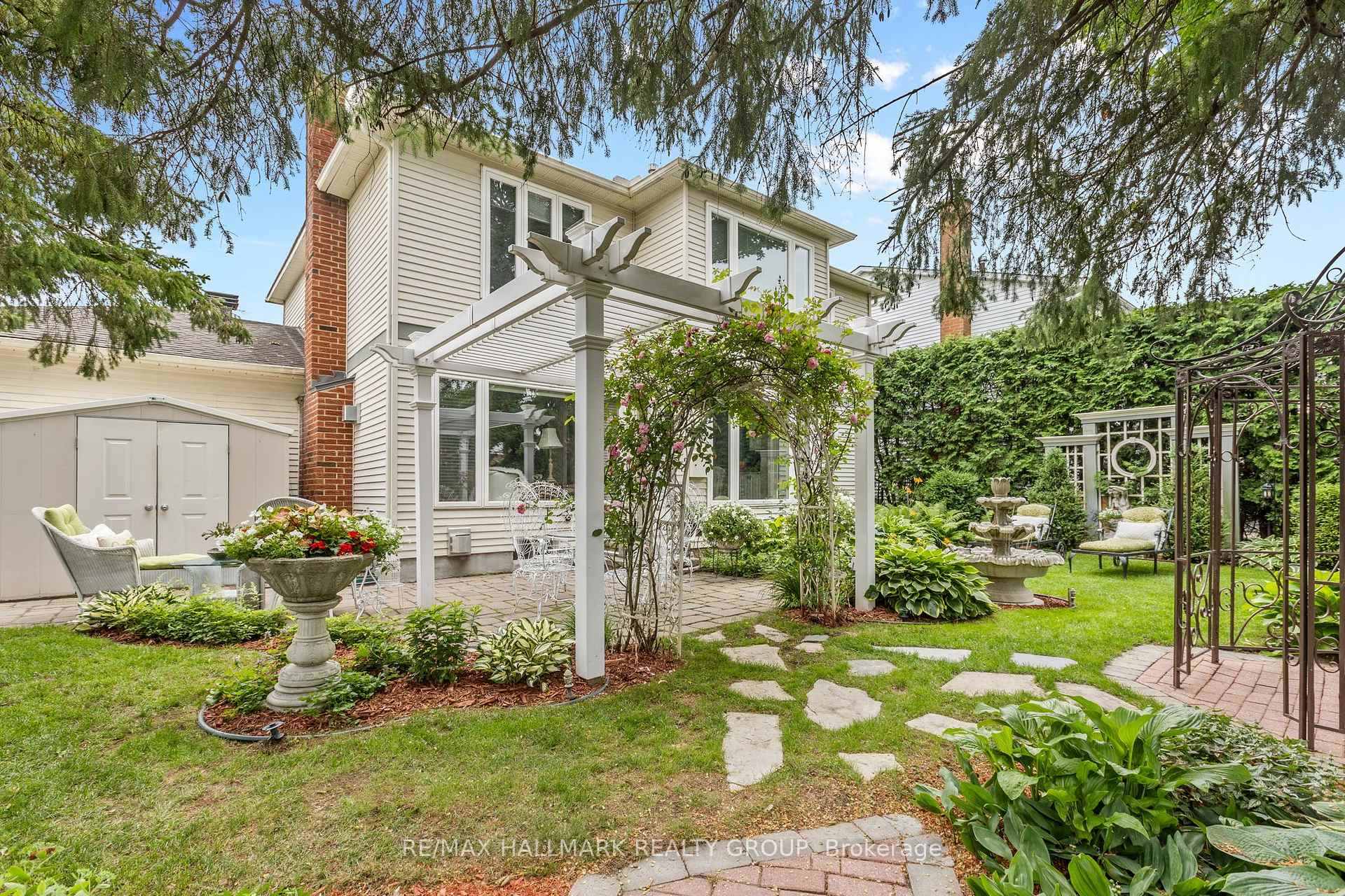 Photo 46 of 1348 Turner Crescent, Ottawa, Bilberry Creek/Queenswood Heights — HOMEH