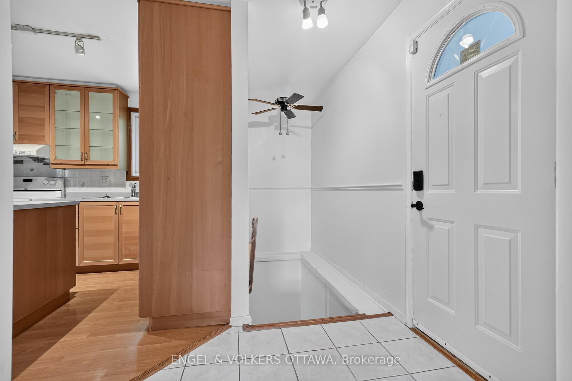 Photo 32 of 2642 Marble Crescent, Ottawa, Mooneys Bay/Riverside Park — HOMEH