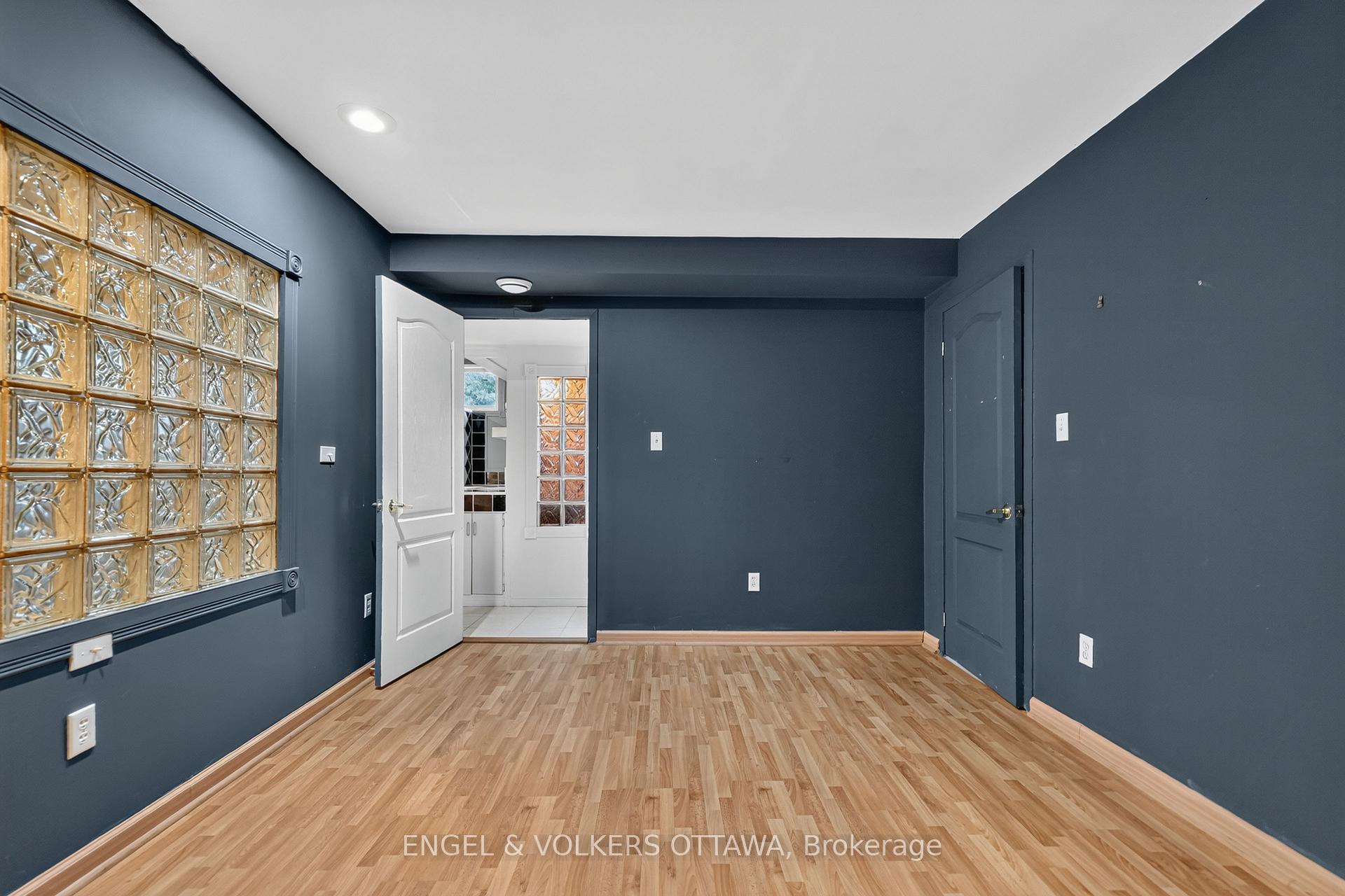 Photo 34 of 2642 Marble Crescent, Ottawa, Mooneys Bay/Riverside Park — HOMEH