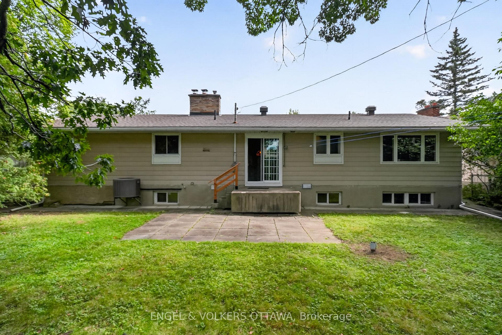 Photo 44 of 2642 Marble Crescent, Ottawa, Mooneys Bay/Riverside Park — HOMEH