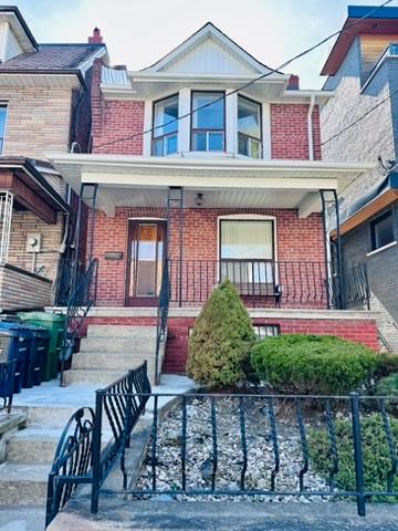 Photo 2 of 382 Roxton Road, Toronto, Palmerston-Little Italy — HOMEH