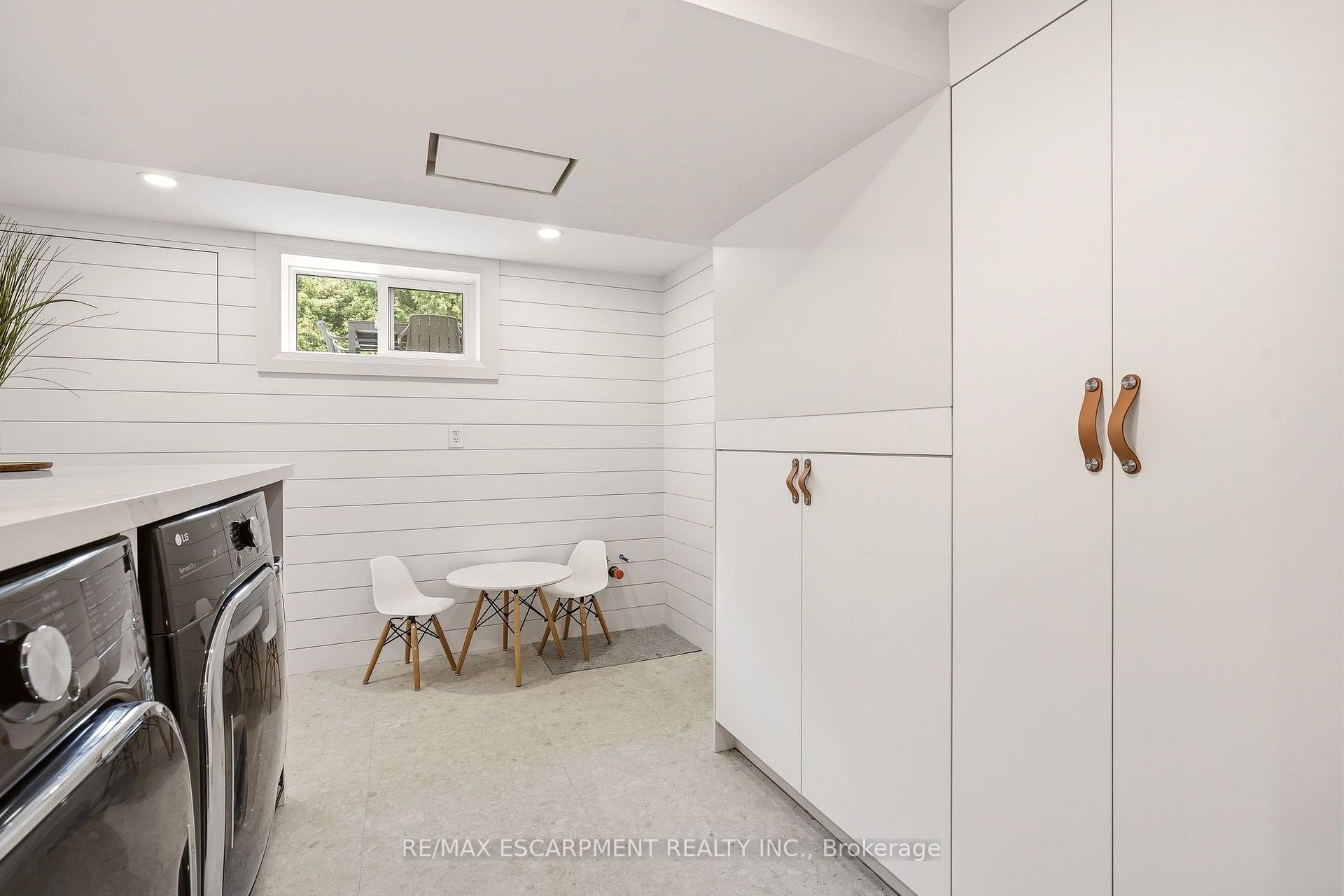 Photo 41 of 3368 Guildwood Drive, Burlington, Roseland — HOMEH