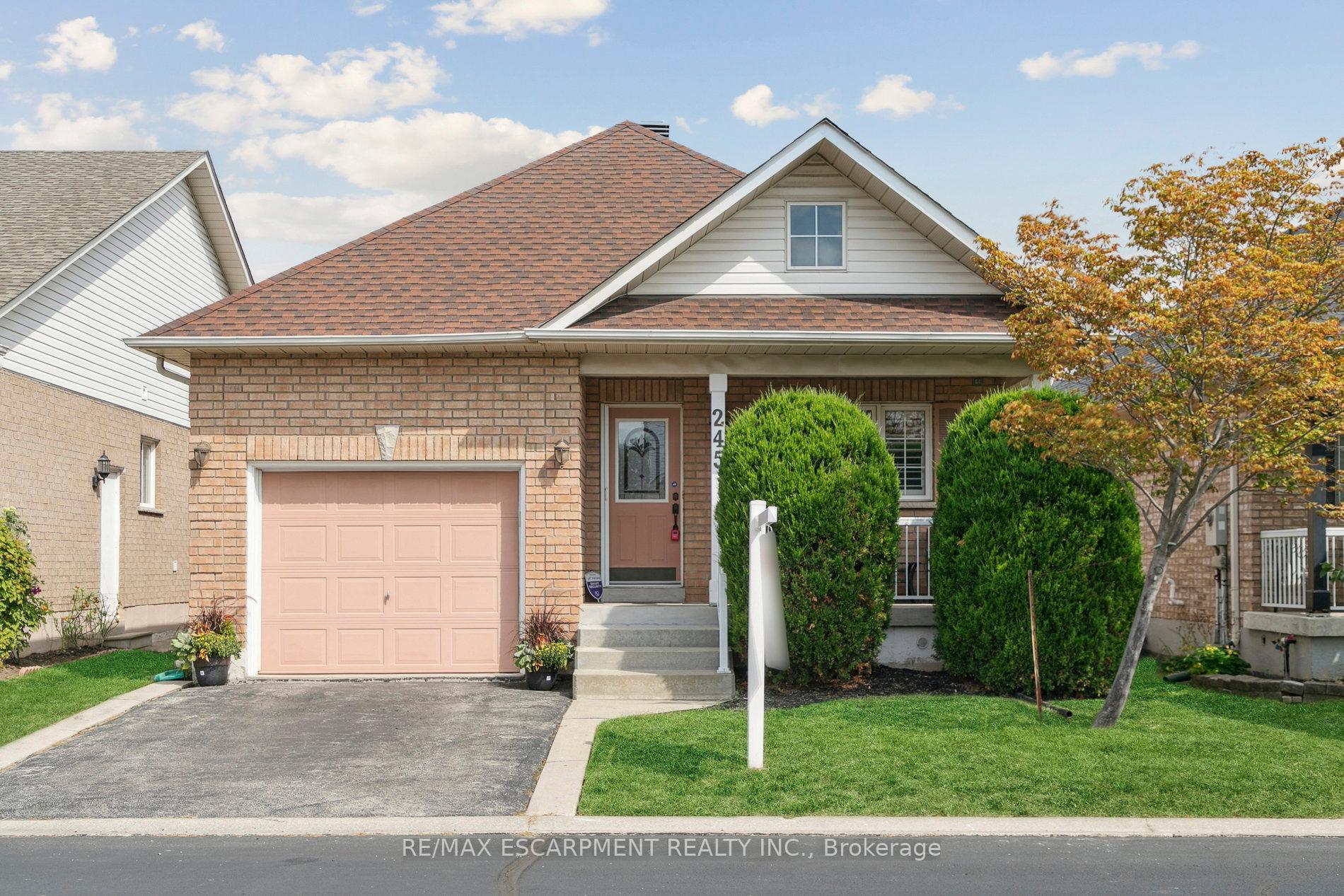 Photo 2 of 245 Centennial Forest Drive, Milton, Timberlea — HOMEH