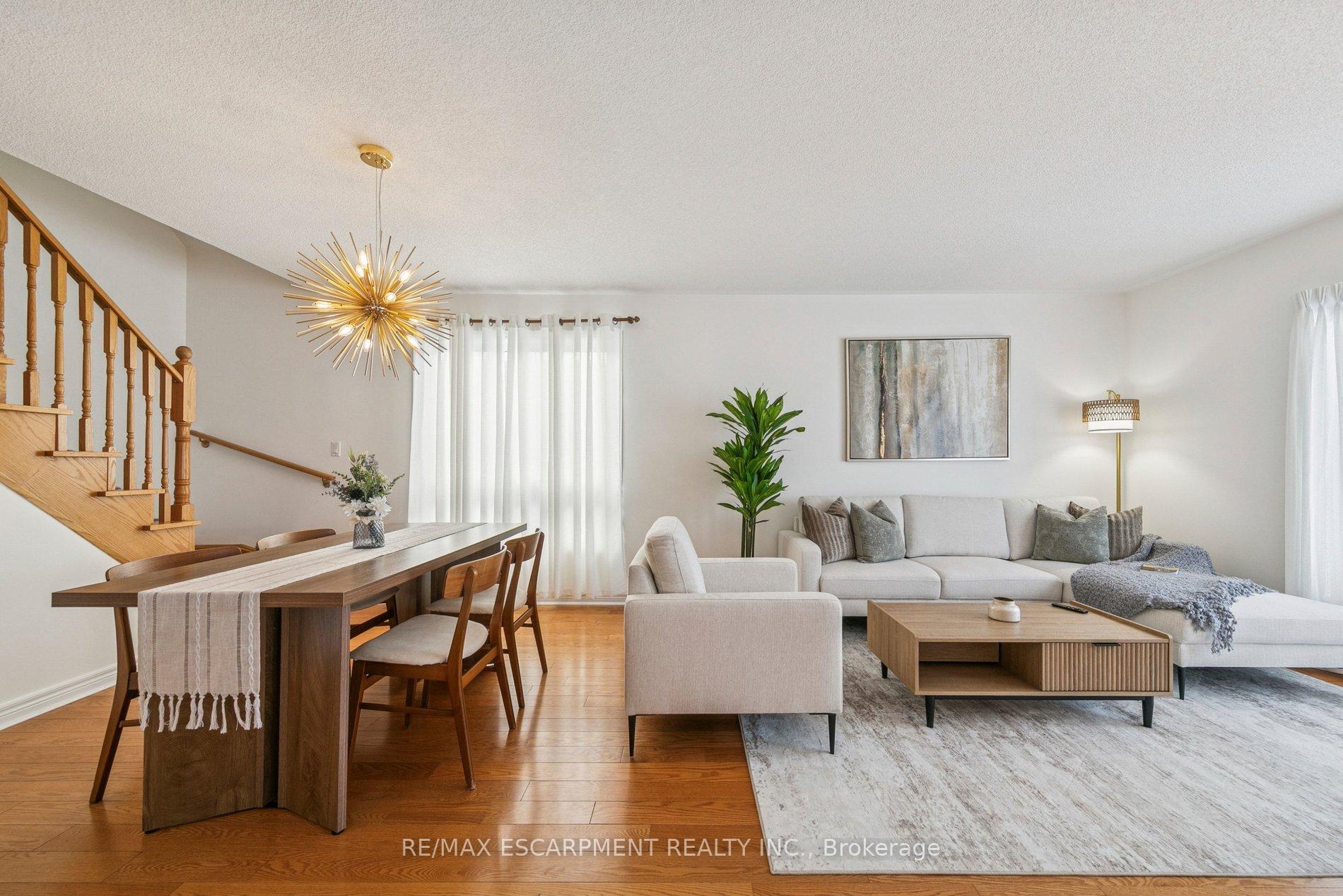 Photo 8 of 245 Centennial Forest Drive, Milton, Timberlea — HOMEH