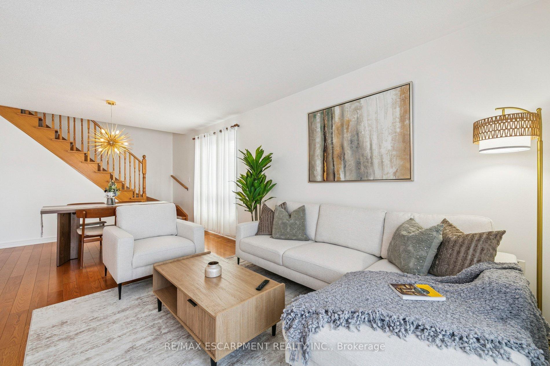 Photo 9 of 245 Centennial Forest Drive, Milton, Timberlea — HOMEH