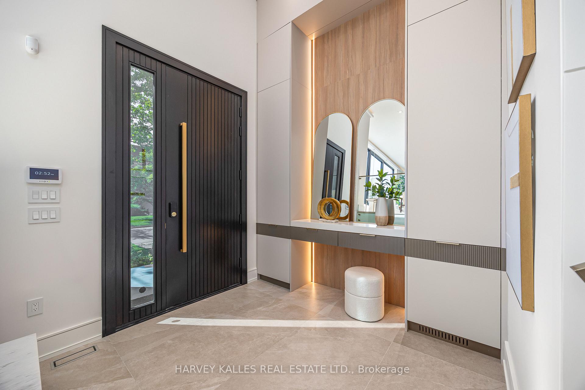 Photo 6 of 449 Elm Road, Toronto, Bedford Park-Nortown — HOMEH