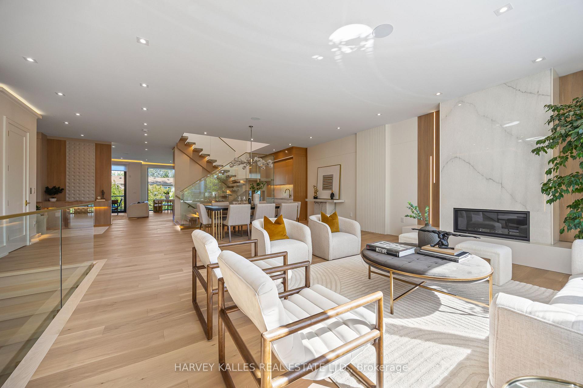 Photo 7 of 449 Elm Road, Toronto, Bedford Park-Nortown — HOMEH
