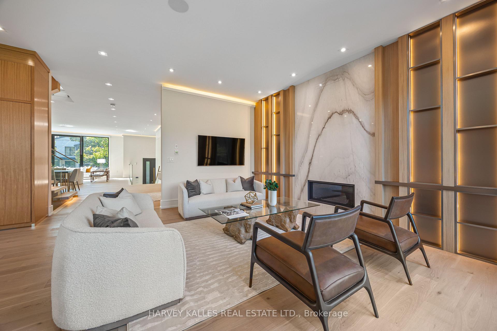 Photo 15 of 449 Elm Road, Toronto, Bedford Park-Nortown — HOMEH