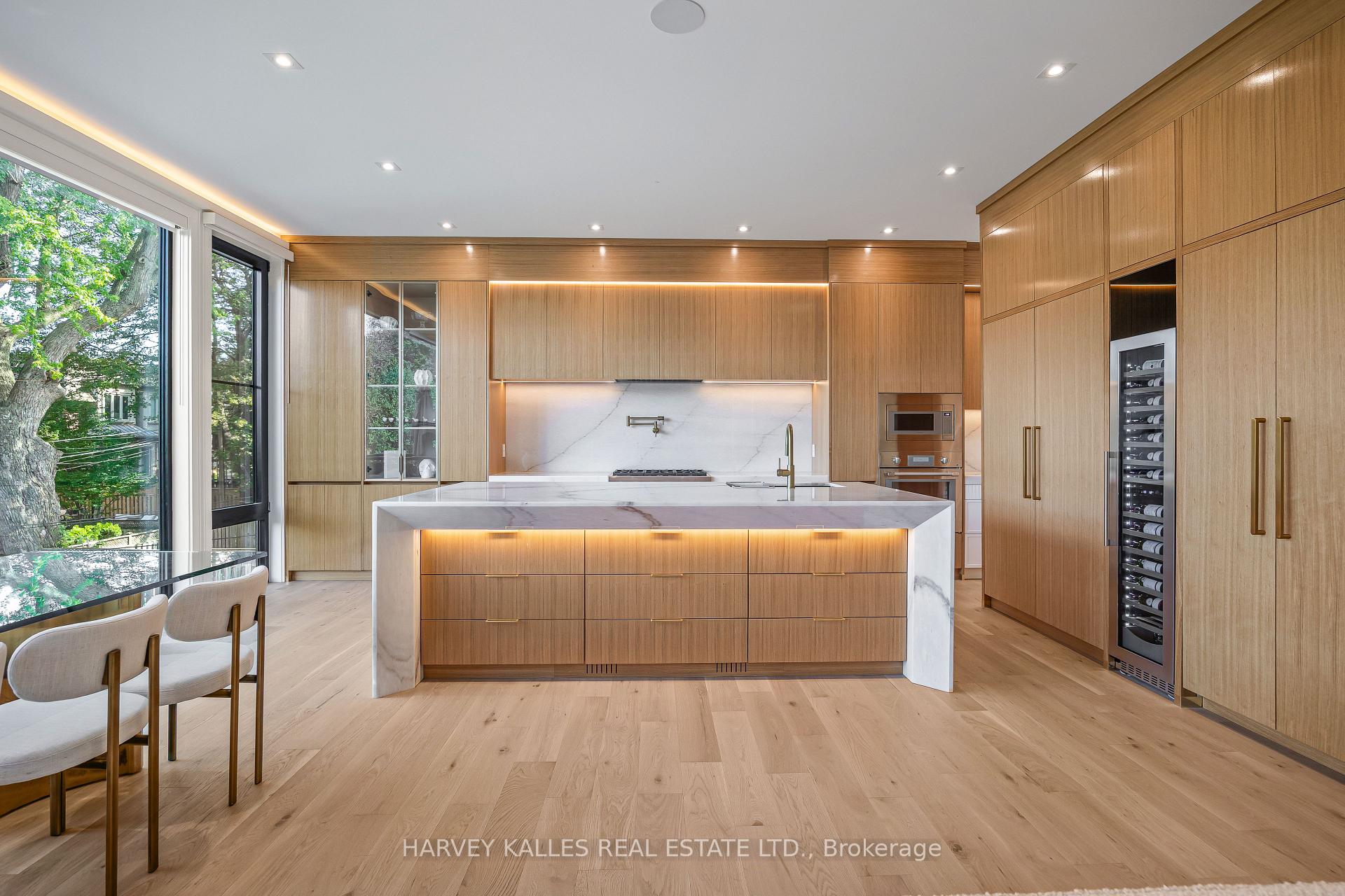 Photo 17 of 449 Elm Road, Toronto, Bedford Park-Nortown — HOMEH