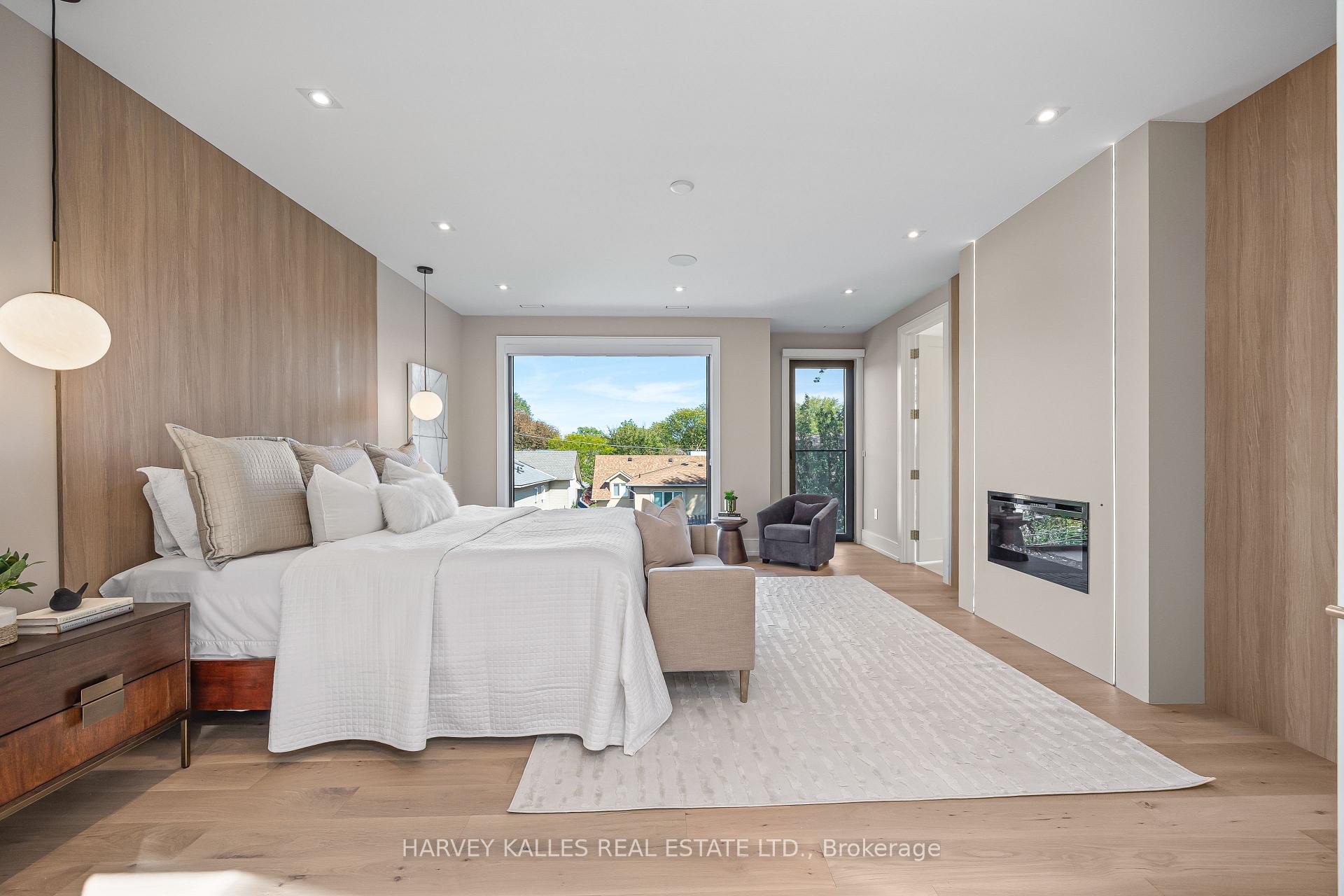 Photo 32 of 449 Elm Road, Toronto, Bedford Park-Nortown — HOMEH