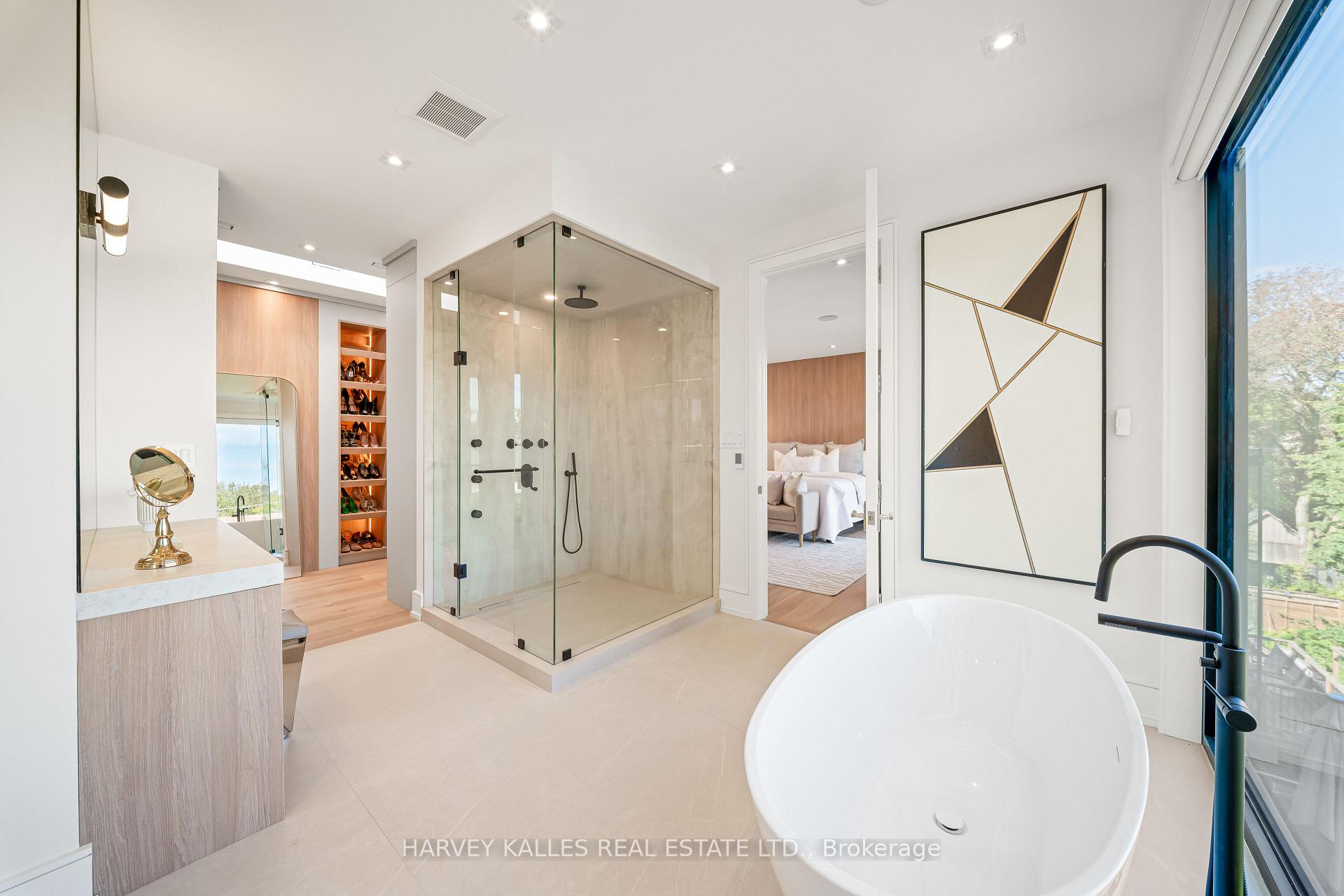 Photo 36 of 449 Elm Road, Toronto, Bedford Park-Nortown — HOMEH
