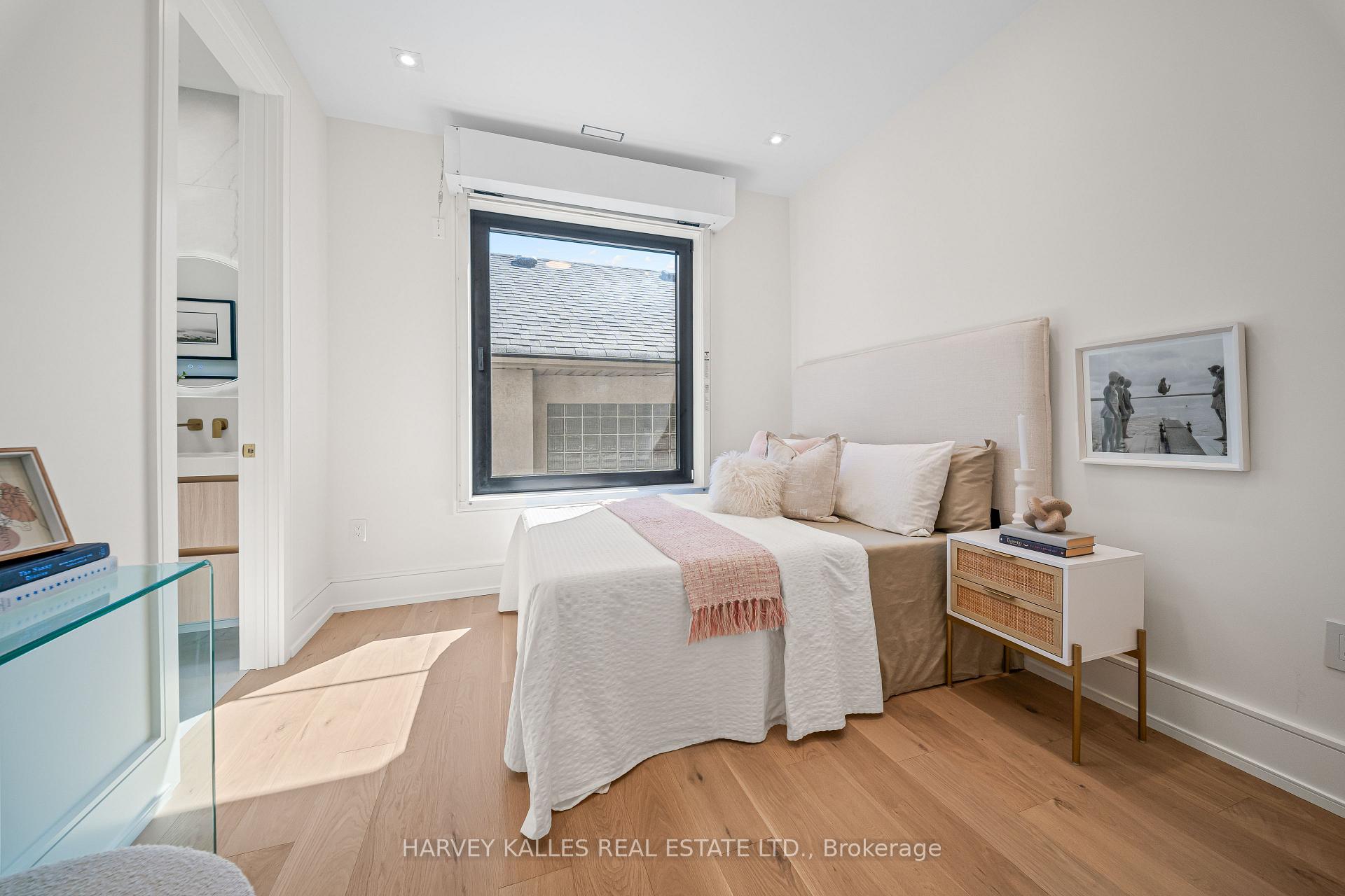 Photo 43 of 449 Elm Road, Toronto, Bedford Park-Nortown — HOMEH