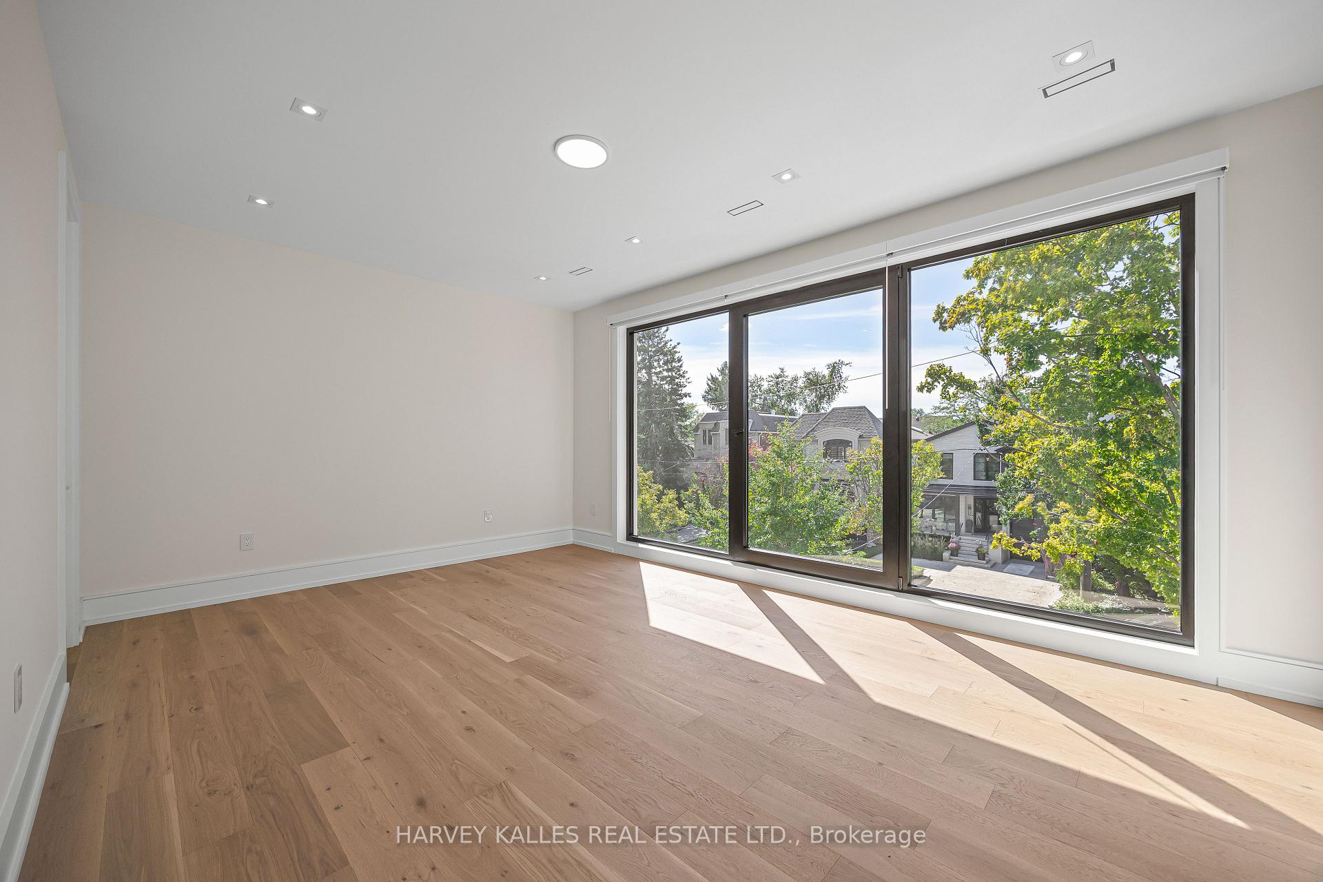 Photo 58 of 449 Elm Road, Toronto, Bedford Park-Nortown — HOMEH