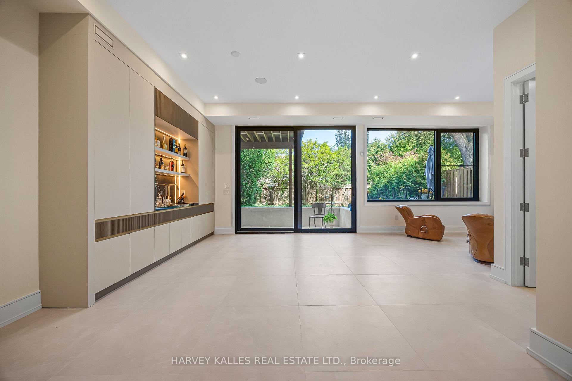 Photo 49 of 449 Elm Road, Toronto, Bedford Park-Nortown — HOMEH