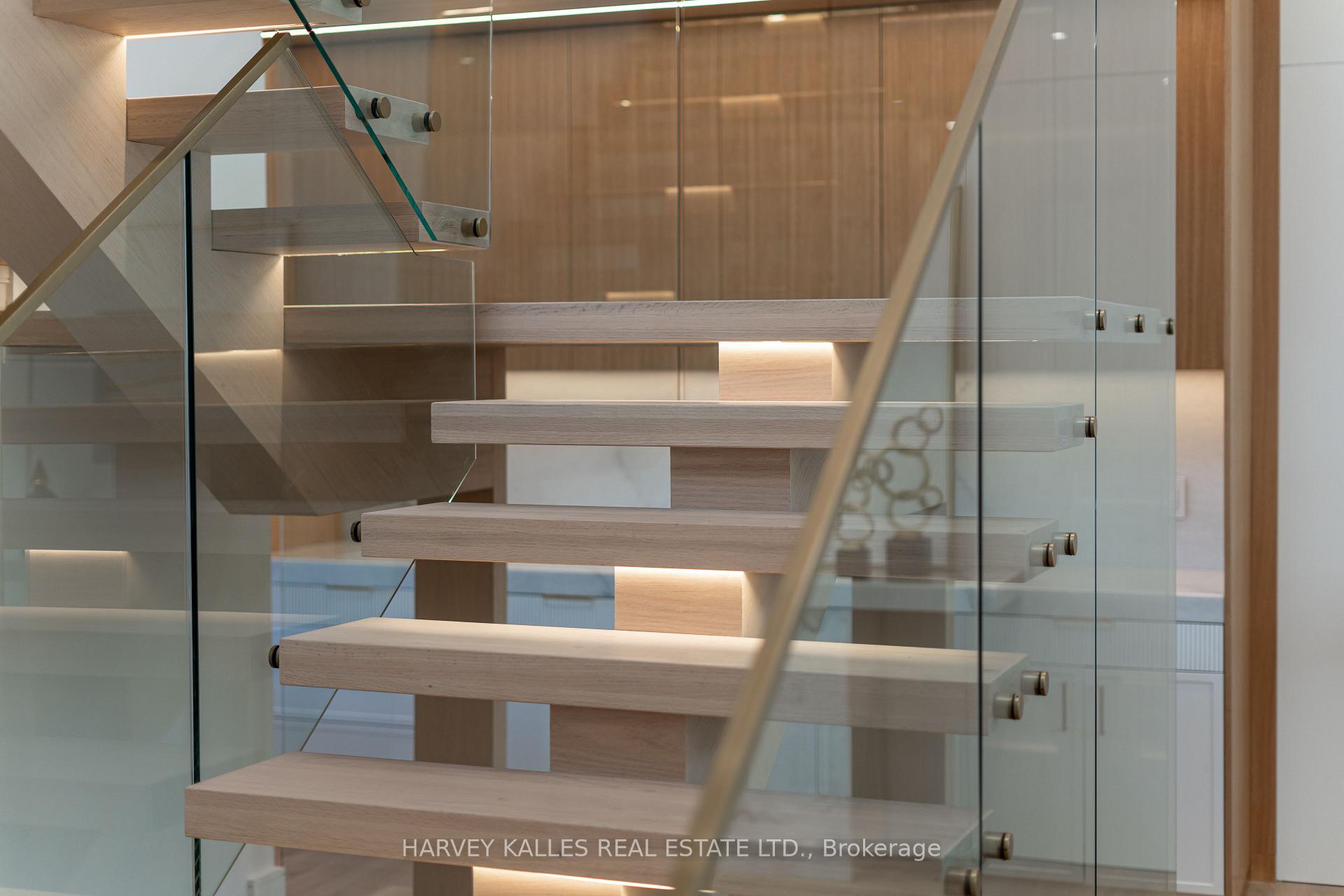 Photo 27 of 449 Elm Road, Toronto, Bedford Park-Nortown — HOMEH