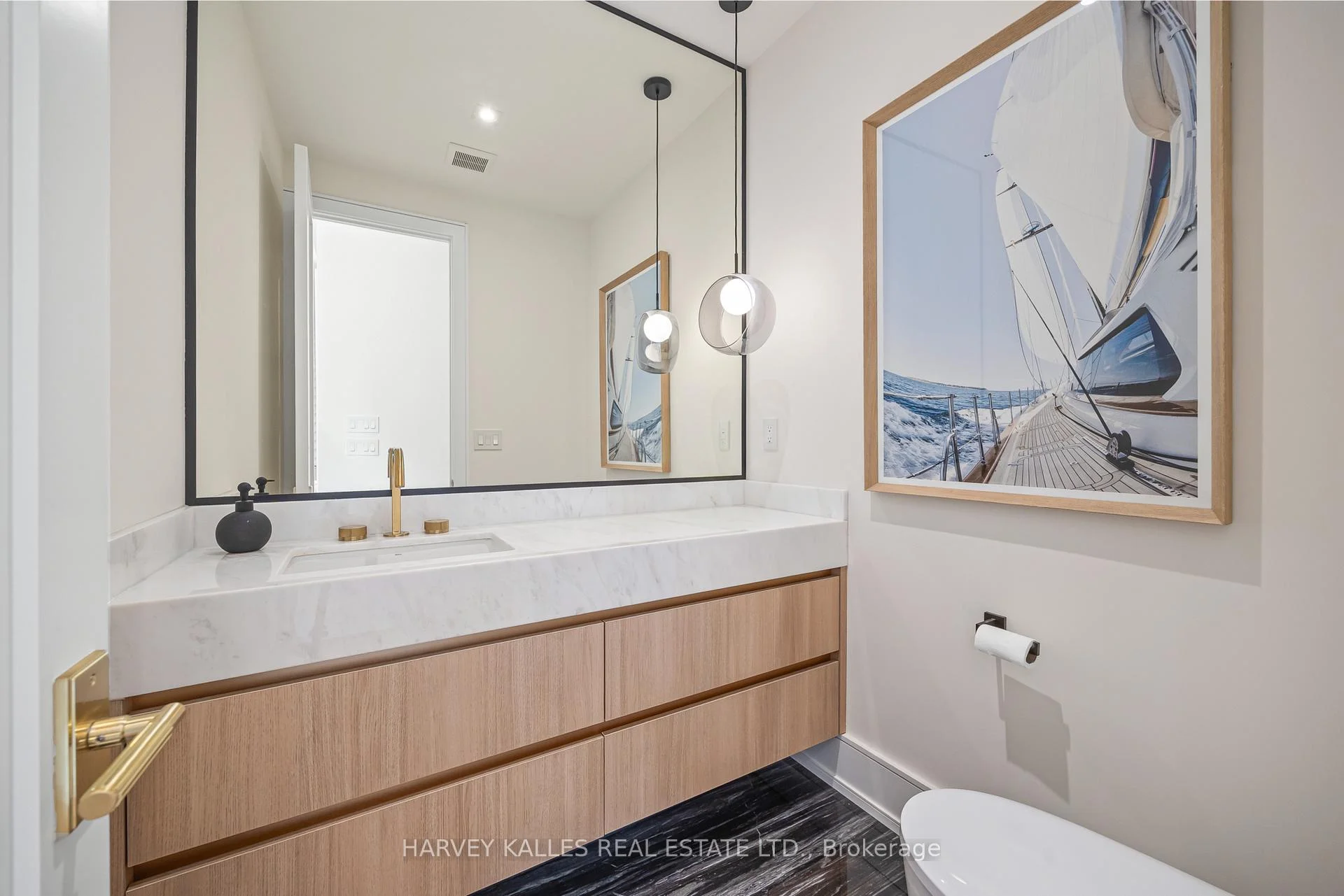 Photo 31 of 449 Elm Road, Toronto, Bedford Park-Nortown — HOMEH