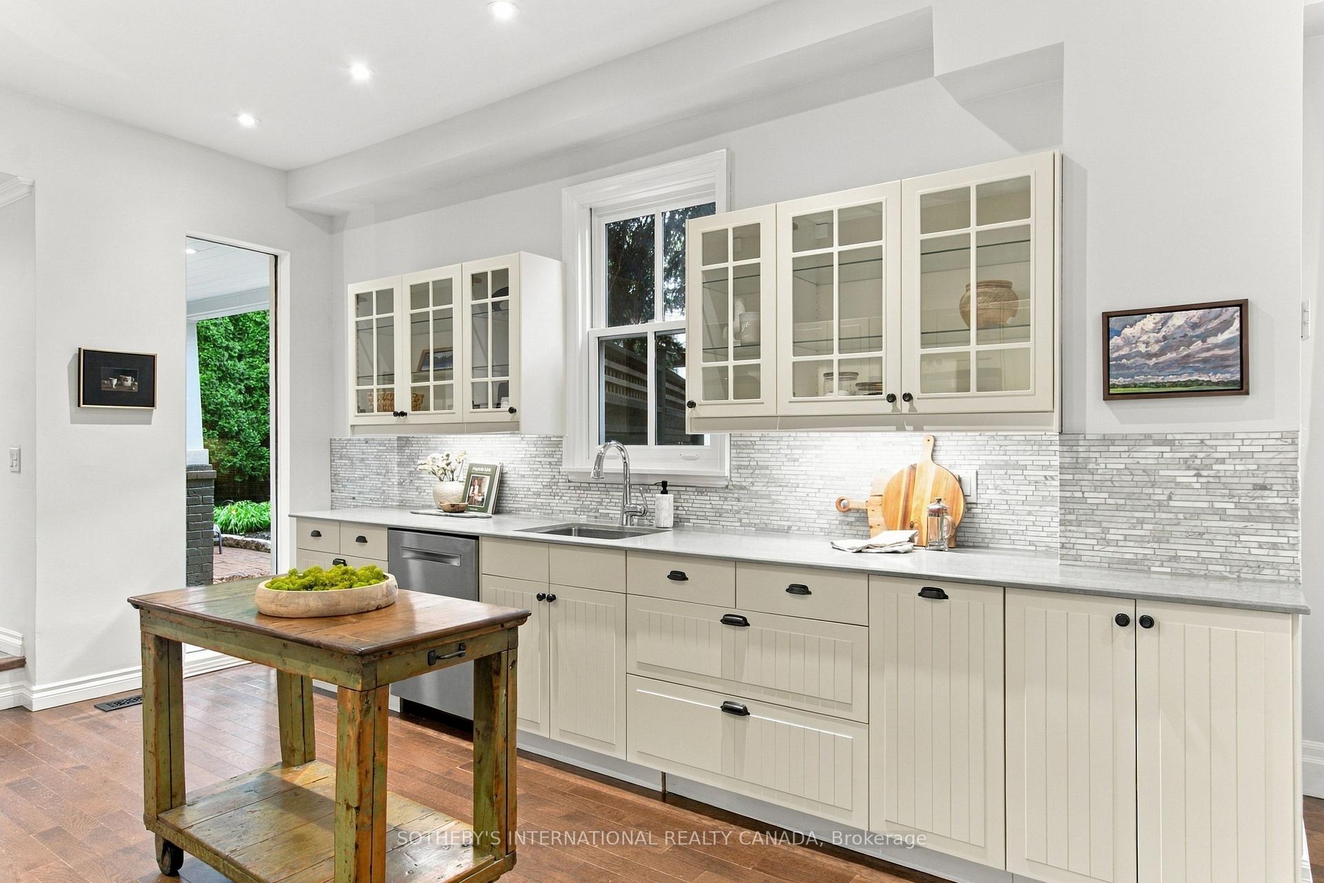 Photo 13 of 456 Sumach Street, Toronto, Cabbagetown-South St. James Town — HOMEH