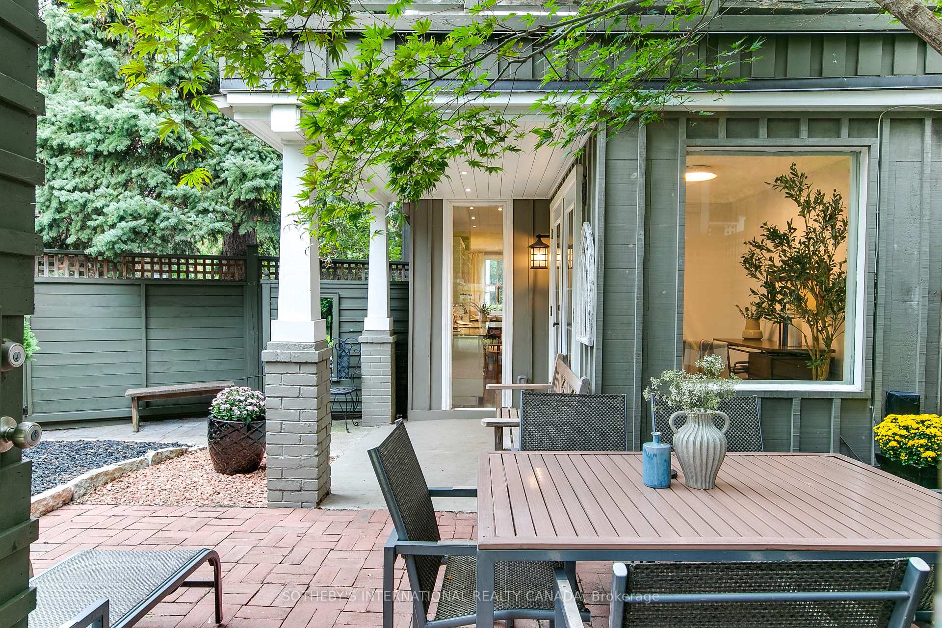 Photo 16 of 456 Sumach Street, Toronto, Cabbagetown-South St. James Town — HOMEH