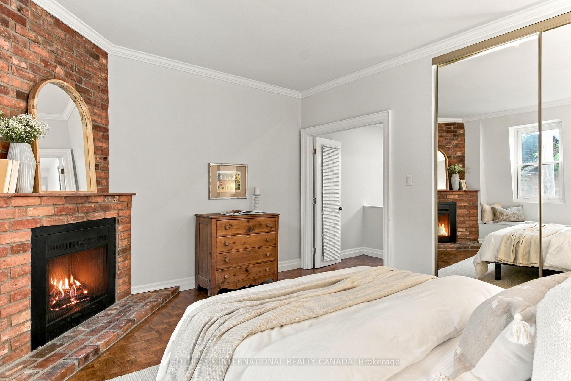 Photo 23 of 456 Sumach Street, Toronto, Cabbagetown-South St. James Town — HOMEH