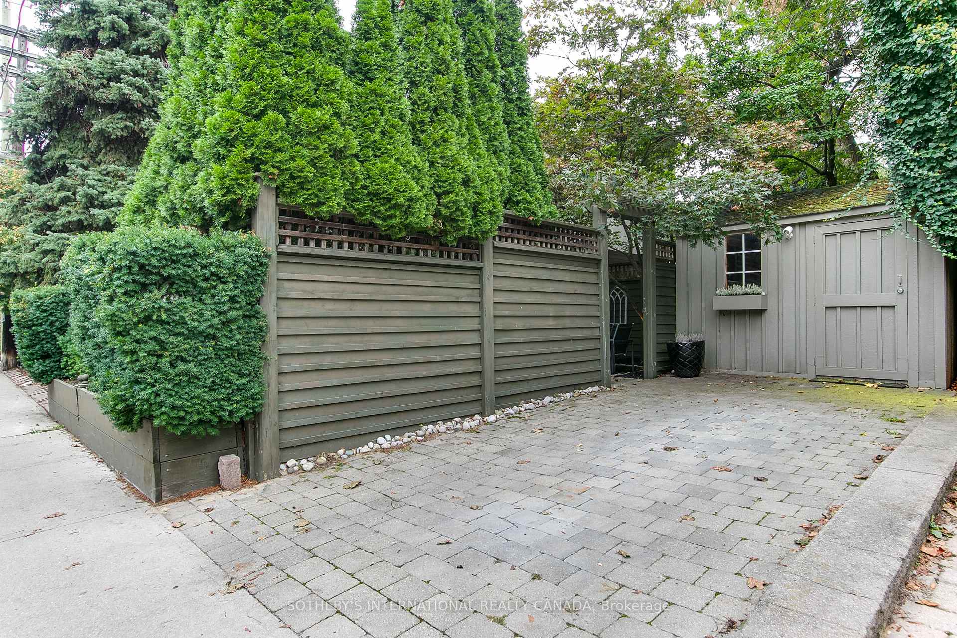 Photo 47 of 456 Sumach Street, Toronto, Cabbagetown-South St. James Town — HOMEH