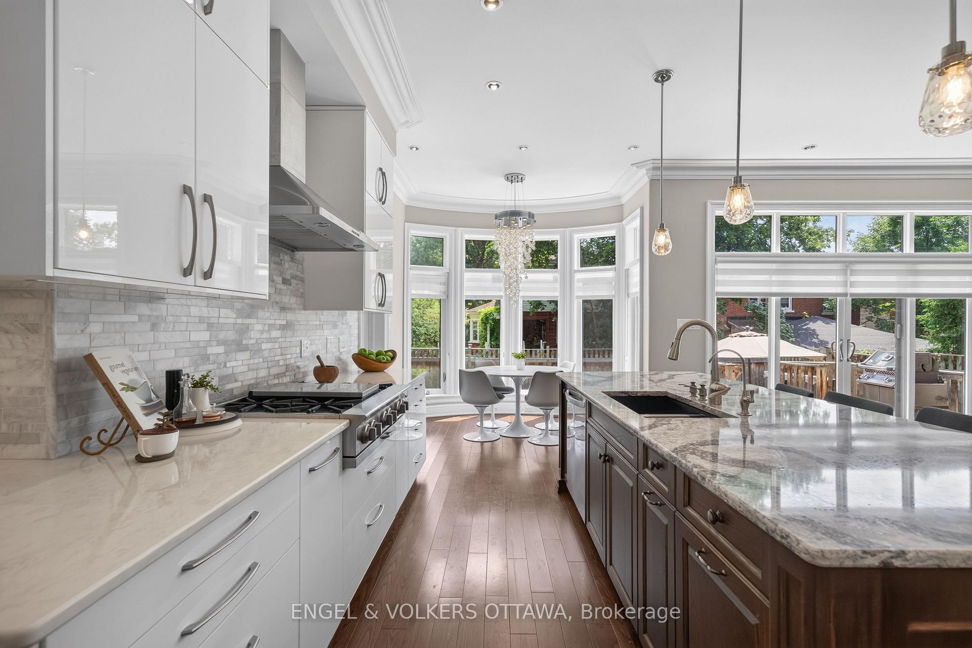 Photo 12 of 64 Helena Street, Ottawa, Ottawa West — HOMEH