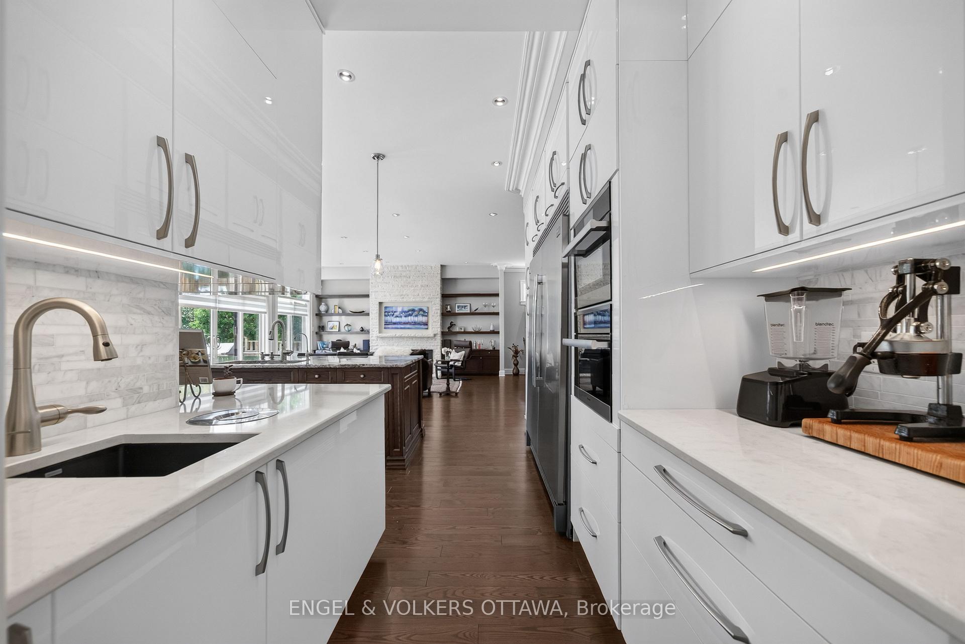 Photo 18 of 64 Helena Street, Ottawa, Ottawa West — HOMEH