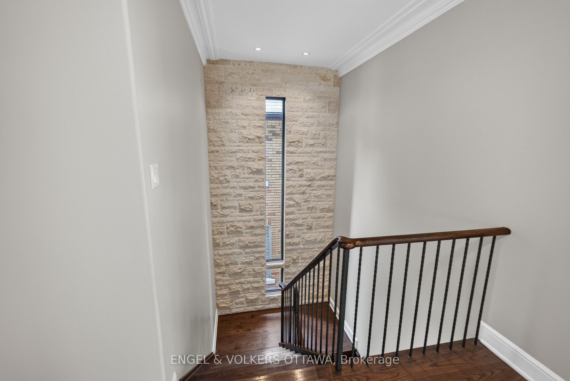 Photo 26 of 64 Helena Street, Ottawa, Ottawa West — HOMEH
