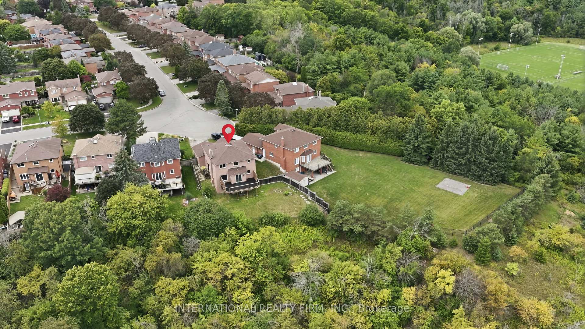 Photo 24 of 48 De Rose Avenue, Caledon, Bolton West — HOMEH