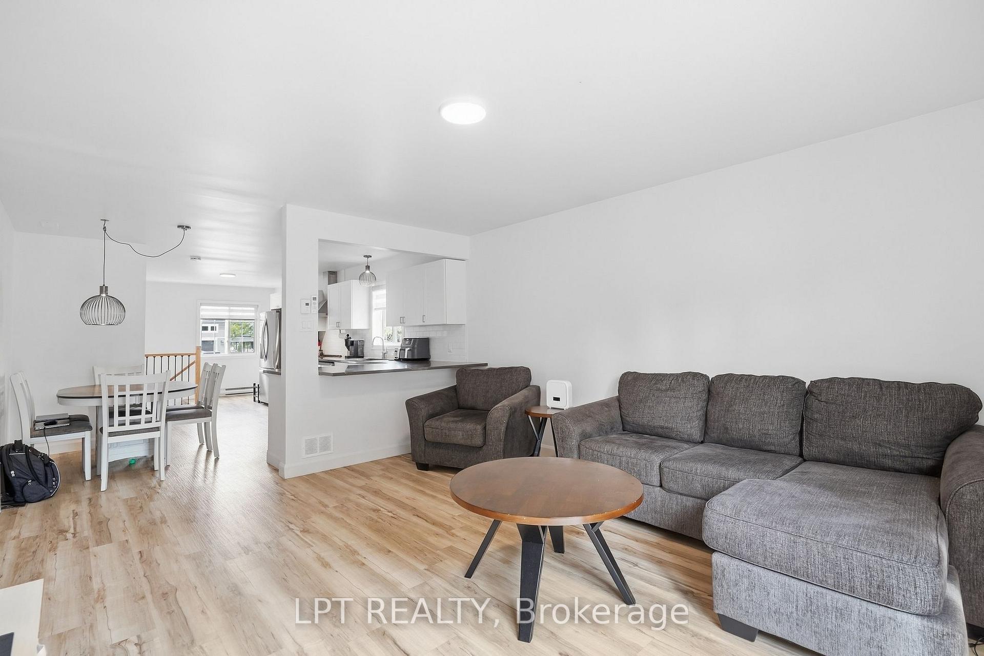 Photo 8 of 119 Pendleton Street, Champlain, Vankleek Hill — HOMEH