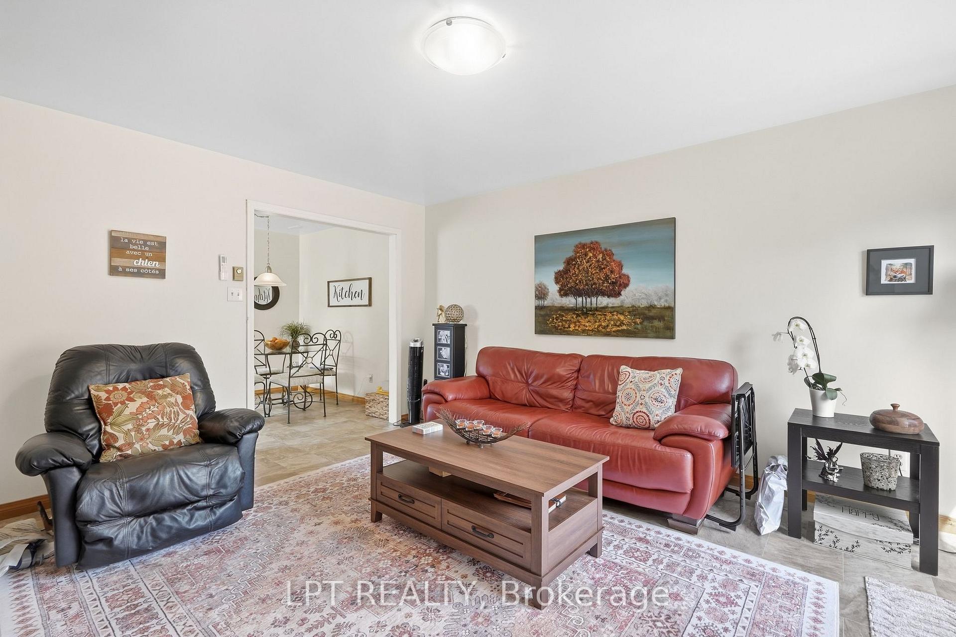 Photo 26 of 119 Pendleton Street, Champlain, Vankleek Hill — HOMEH